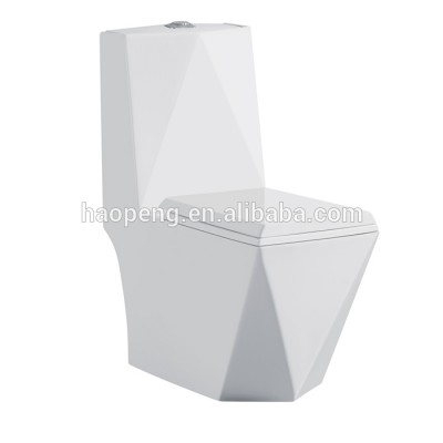 Bathroom Sanitary Ware Ceramic Washdown One Piece WC Toilet